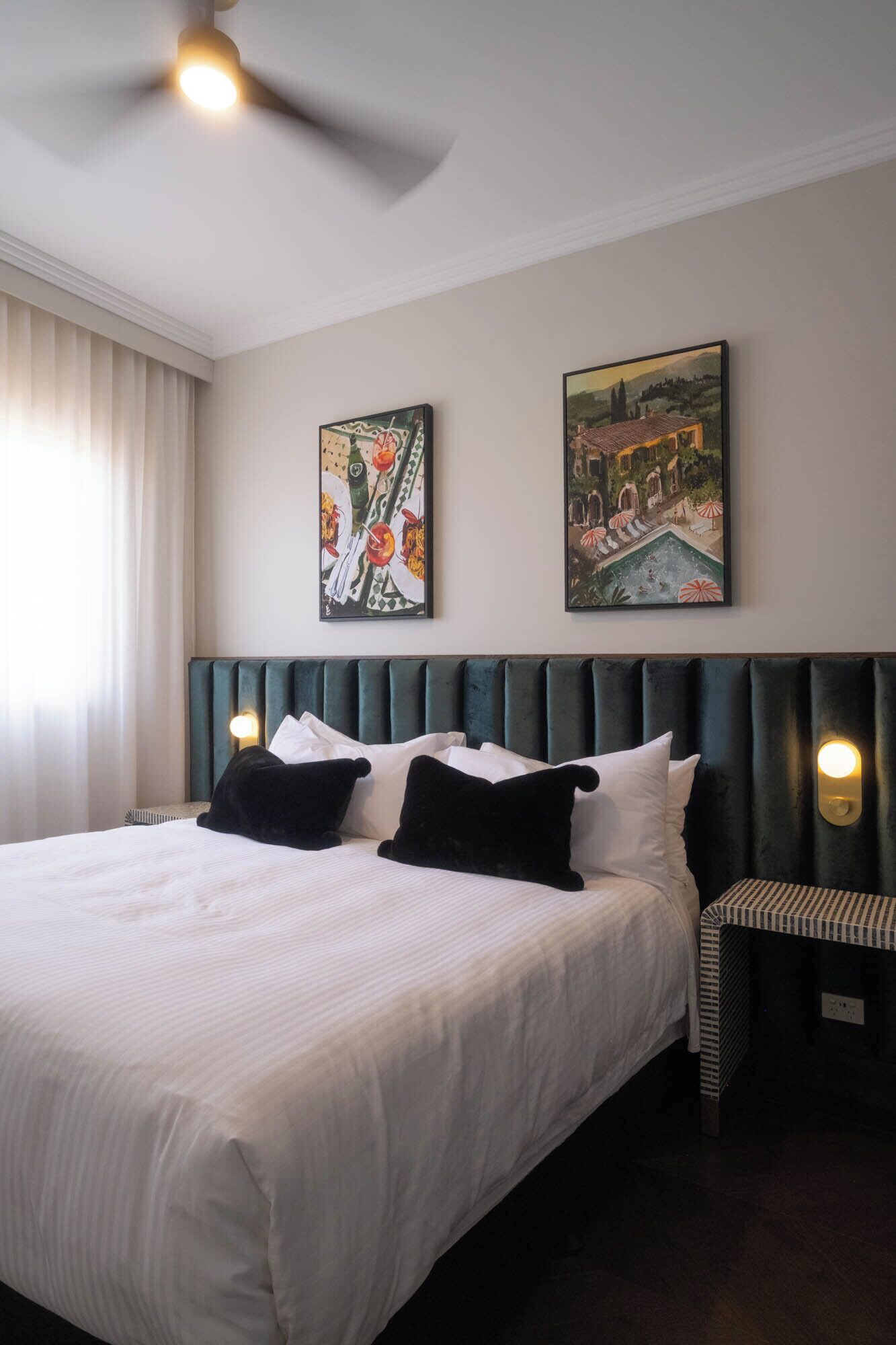 Deluxe House, Vineyard View