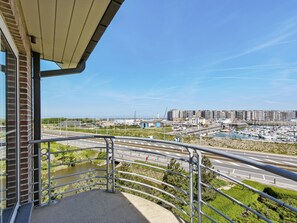 Property grounds - Attractive apartment with dunes view (Blankenberge)