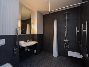 Bathroom - Sunday Resort Rugen Suites (Sagard)