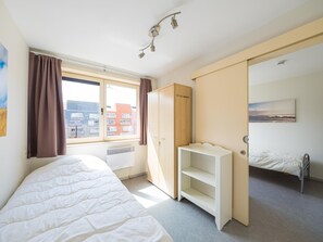 3 bedrooms, iron/ironing board, Internet - Spacious apartment with 3 bedrooms and garage (Middelkerke)