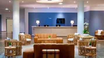 Apartment | Reception