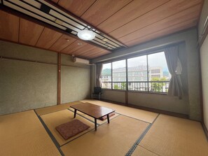 Economy Room, Balcony | Interior - Mitsumorisou (Yamanakako)
