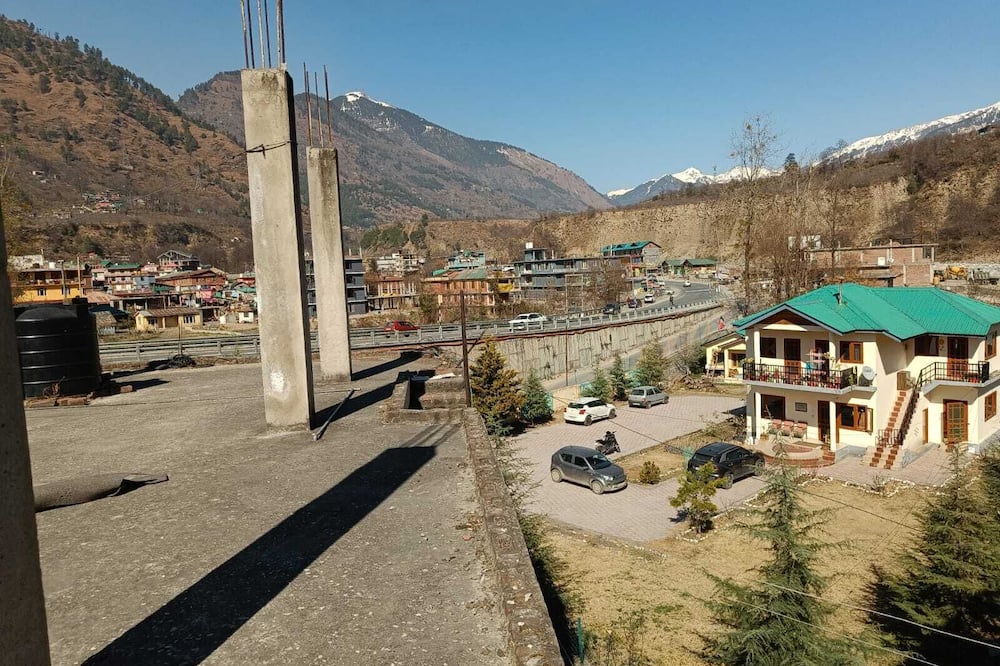 Bridge View Homestay