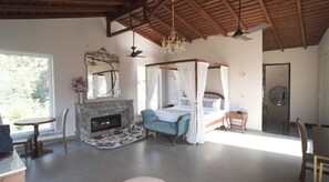 Free WiFi - amã Stays & Trails Aryananda Villas, Dhari (Dhari)