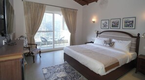 Free WiFi - amã Stays & Trails Aryananda Villas, Dhari (Dhari)