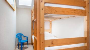 2 bedrooms, individually furnished