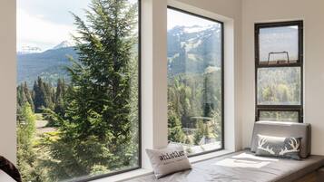 3 habitaciones, tabla de planchar con plancha y wifi