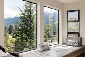 3 habitaciones, tabla de planchar con plancha y wifi
