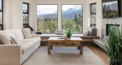 Greyhawk 406 two level corner unit condo with stunning views
