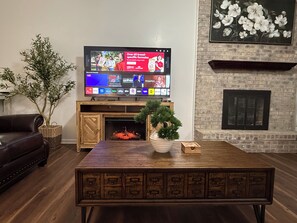 Smart TV, books