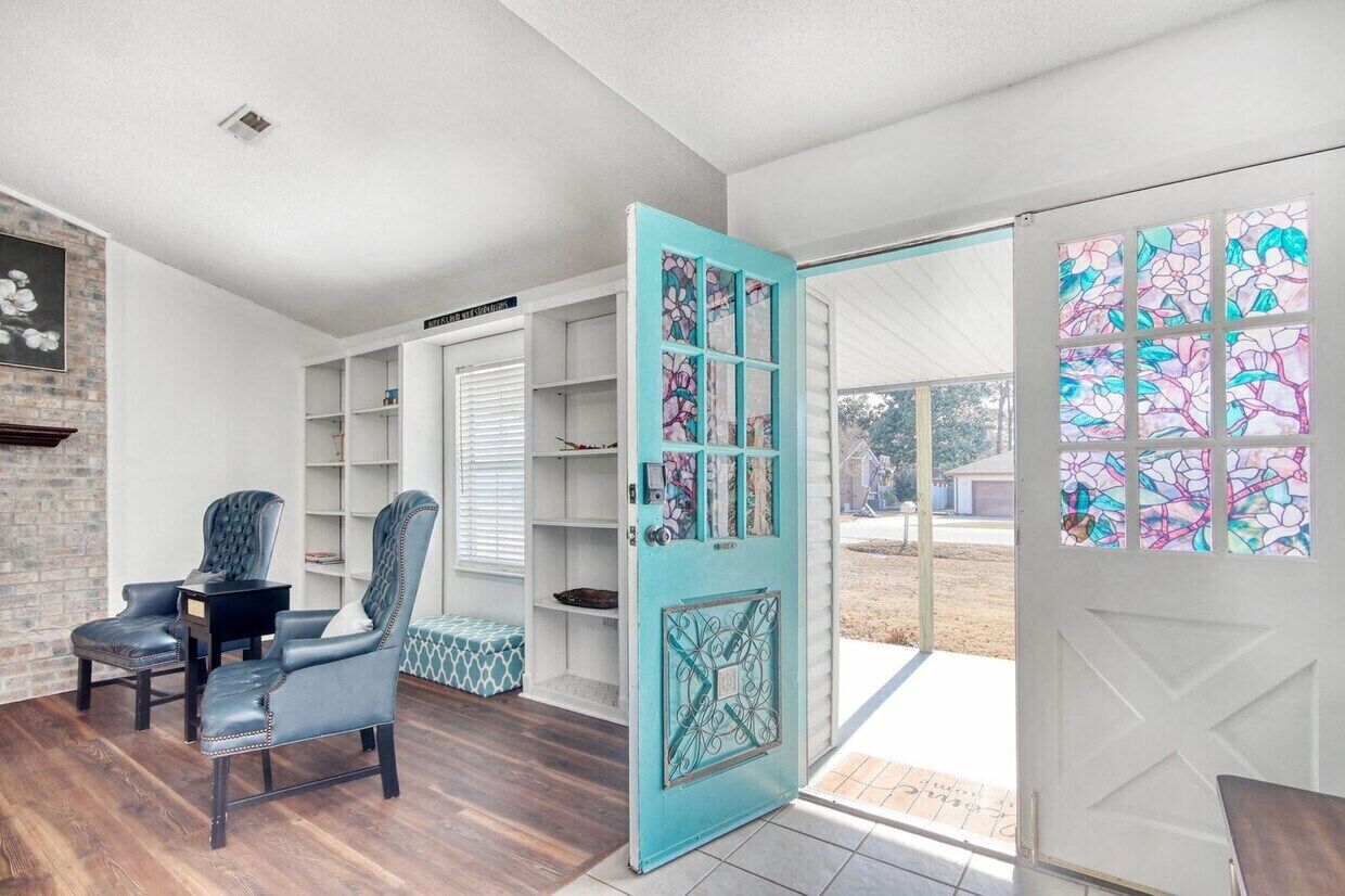 المنشأة من الداخل