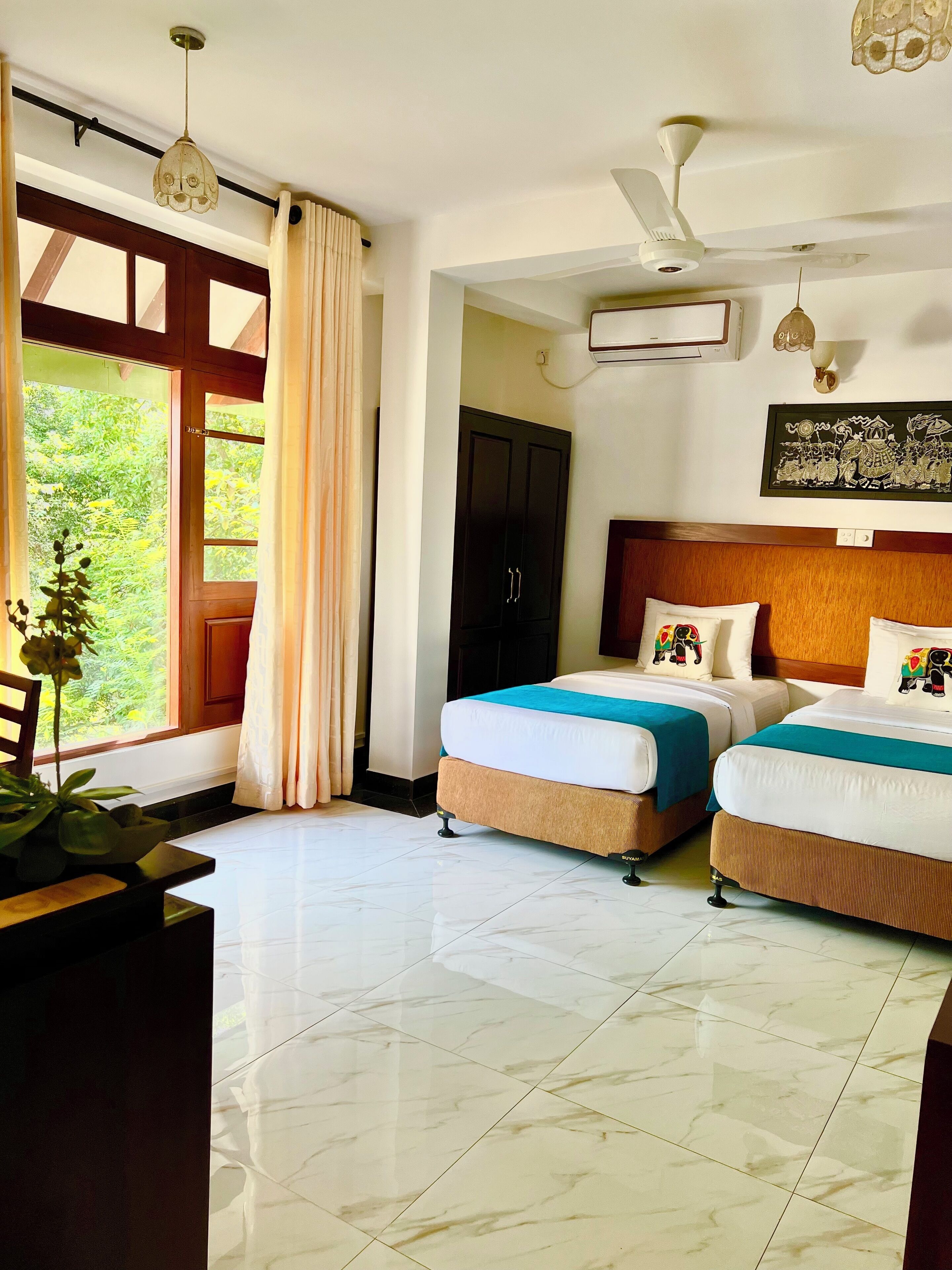 In-room safe, iron/ironing board, free WiFi