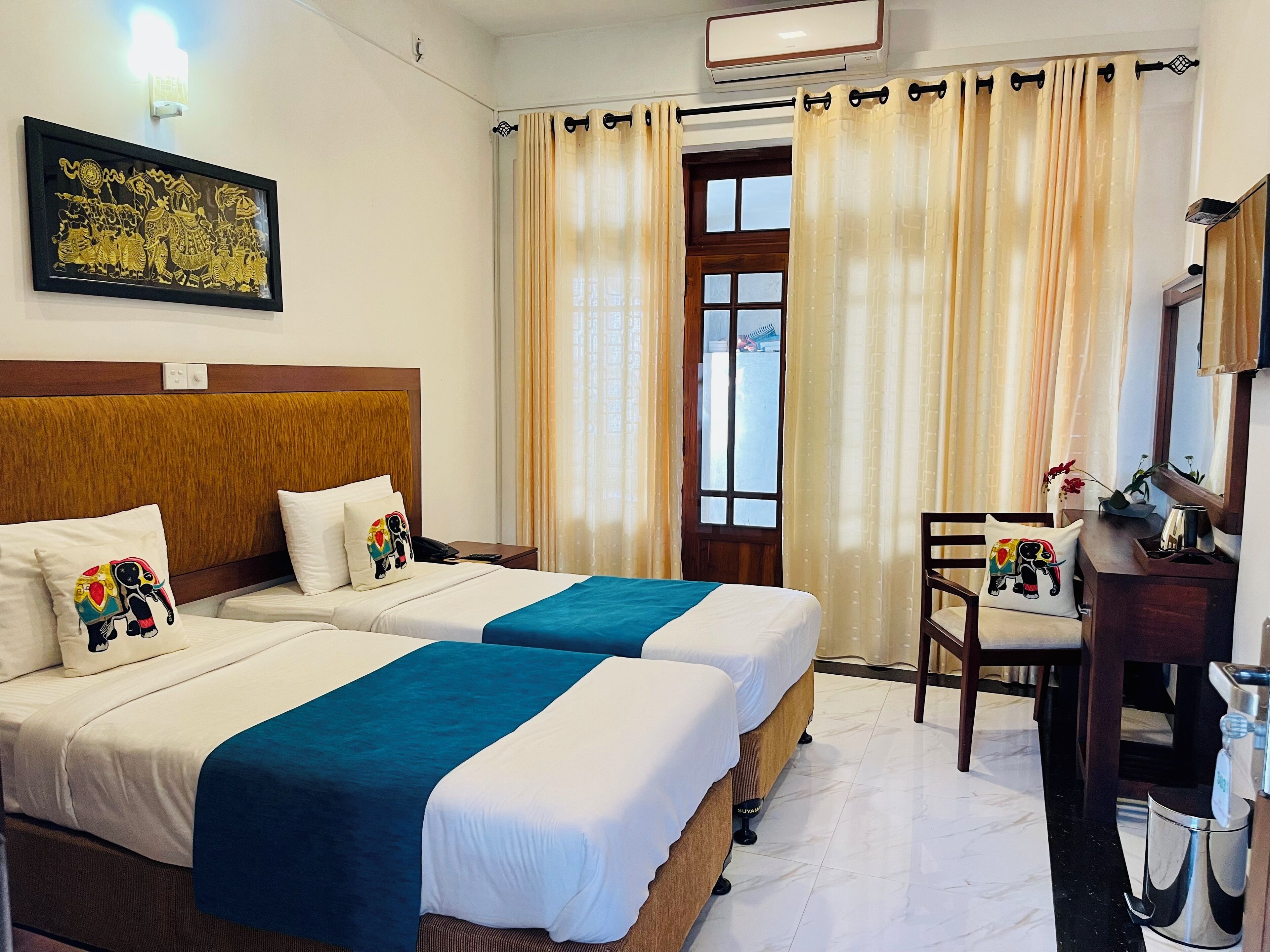 In-room safe, iron/ironing board, free WiFi