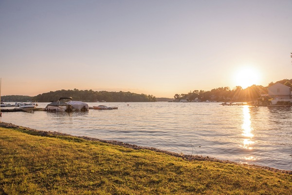 Lake Hopatcong Vacation Rental | 3BR | 3BA | 1,300 Sq Ft