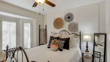 3 Schlafzimmer, Bügeleisen/Bügelbrett, Reisekinderbett, Internetzugang