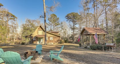Lake Days on Sam Rayburn! Wooded Retreat w/ Yard