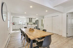 Dining - Game Room & Hot Tub: Family Gem on Lake Hopatcong (Lake Hopatcong)