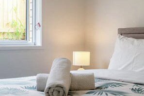 4 chambres, fer et planche à repasser, Wi-Fi