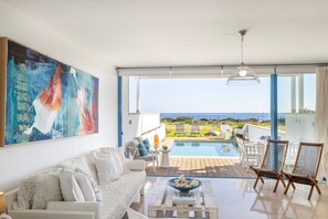 TV - Protaras Seafront Villa Galene Del Mar (Protaras)