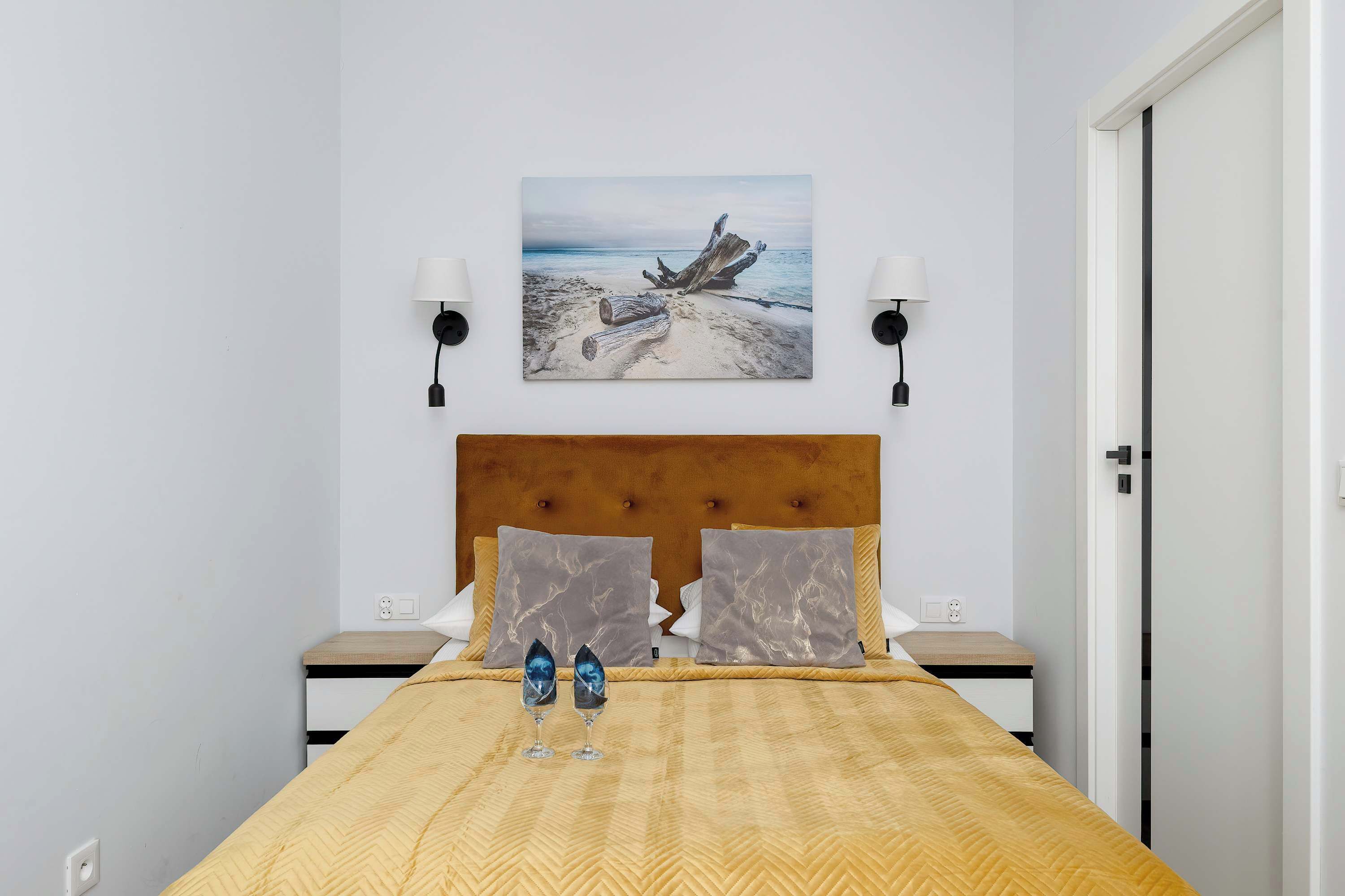 1 sovrum, skrivbord, strykjärn/strykbräda och wi-fi