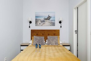 1 sovrum, skrivbord, strykjärn/strykbräda och wi-fi