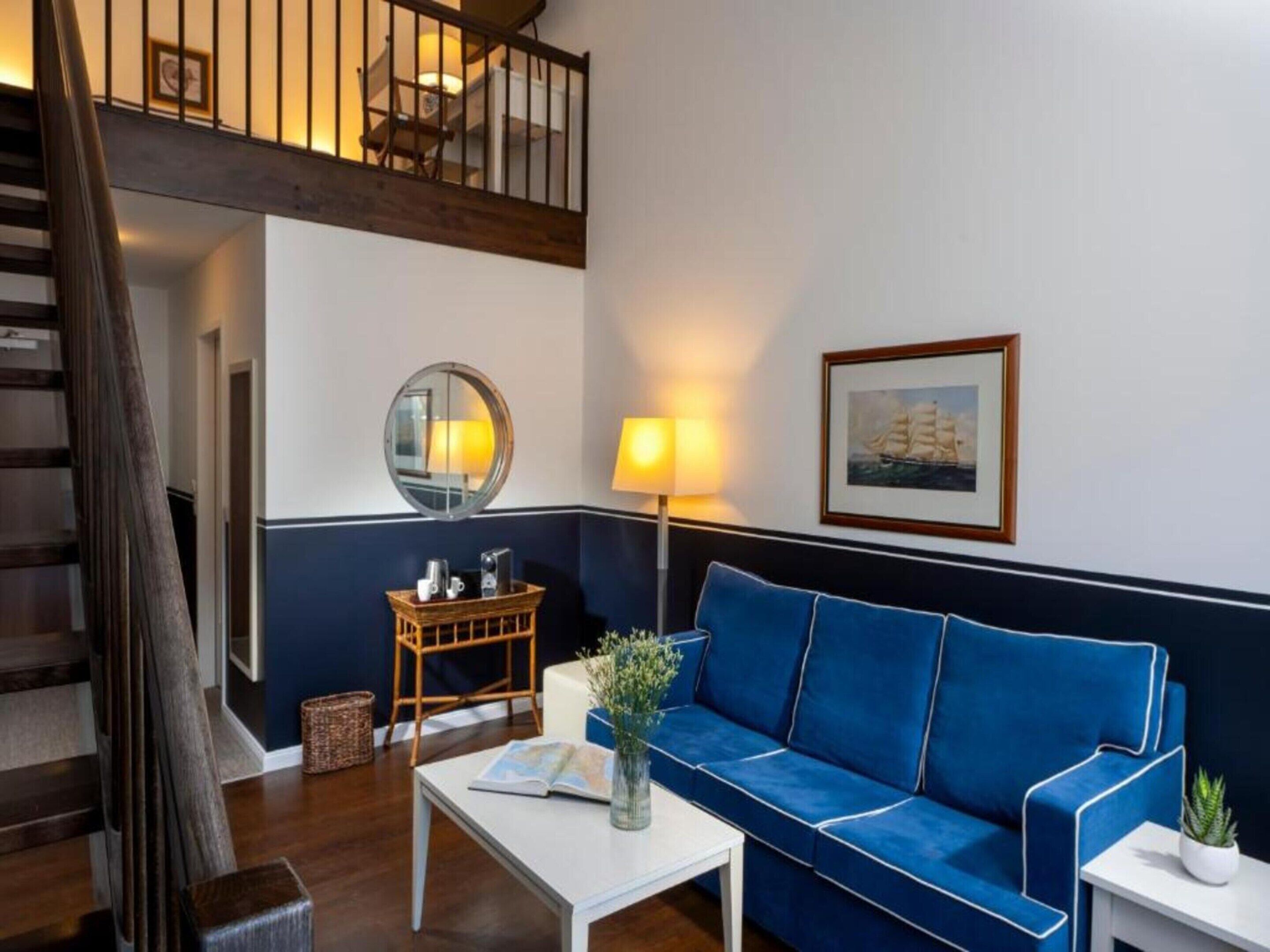 Apartment | Living room