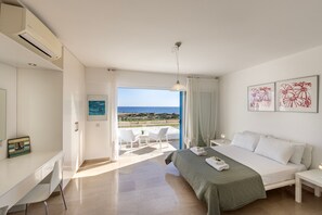 Villa | 4 bedrooms - Protaras Seafront Villa Galene Del Mar (Paralimni)