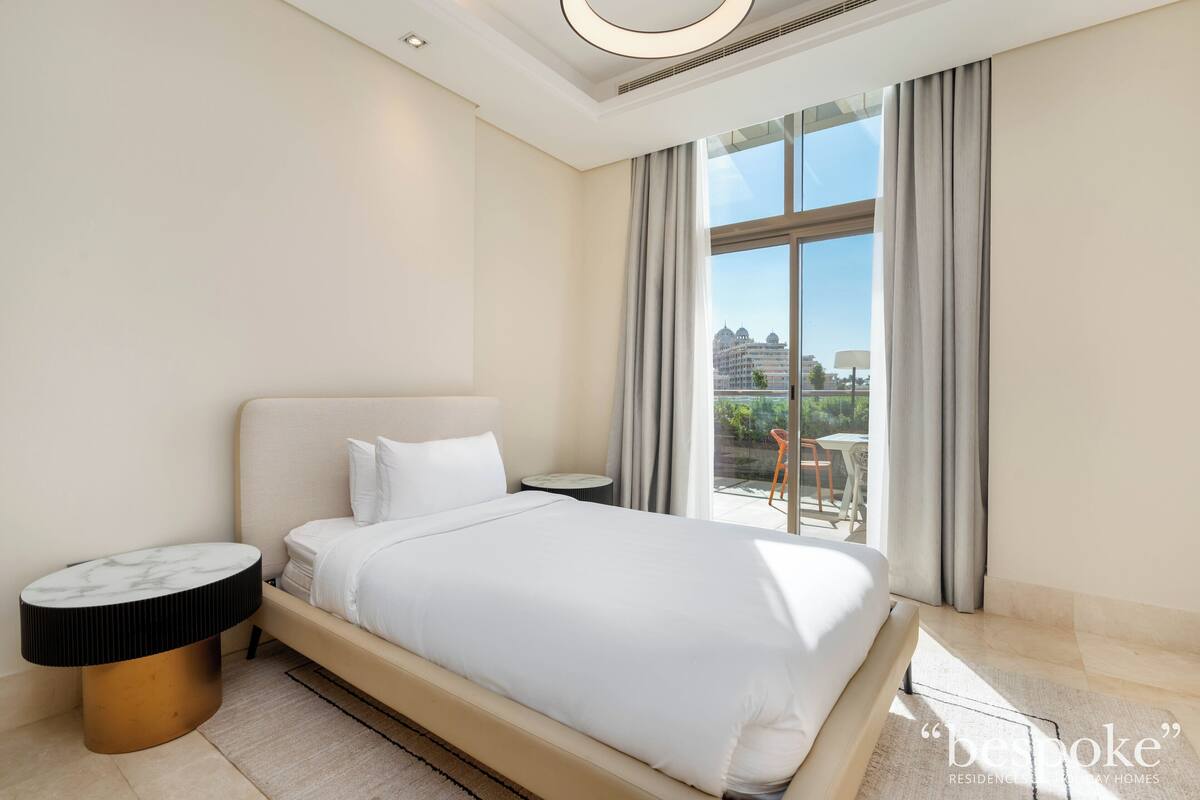 Deluxe Apartment, 2 Bedrooms, Partial Sea View