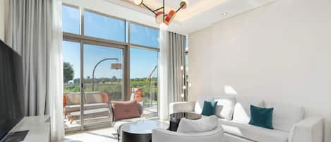 Appartamento Deluxe, 2 camere da letto, vista mare parziale | Area soggiorno