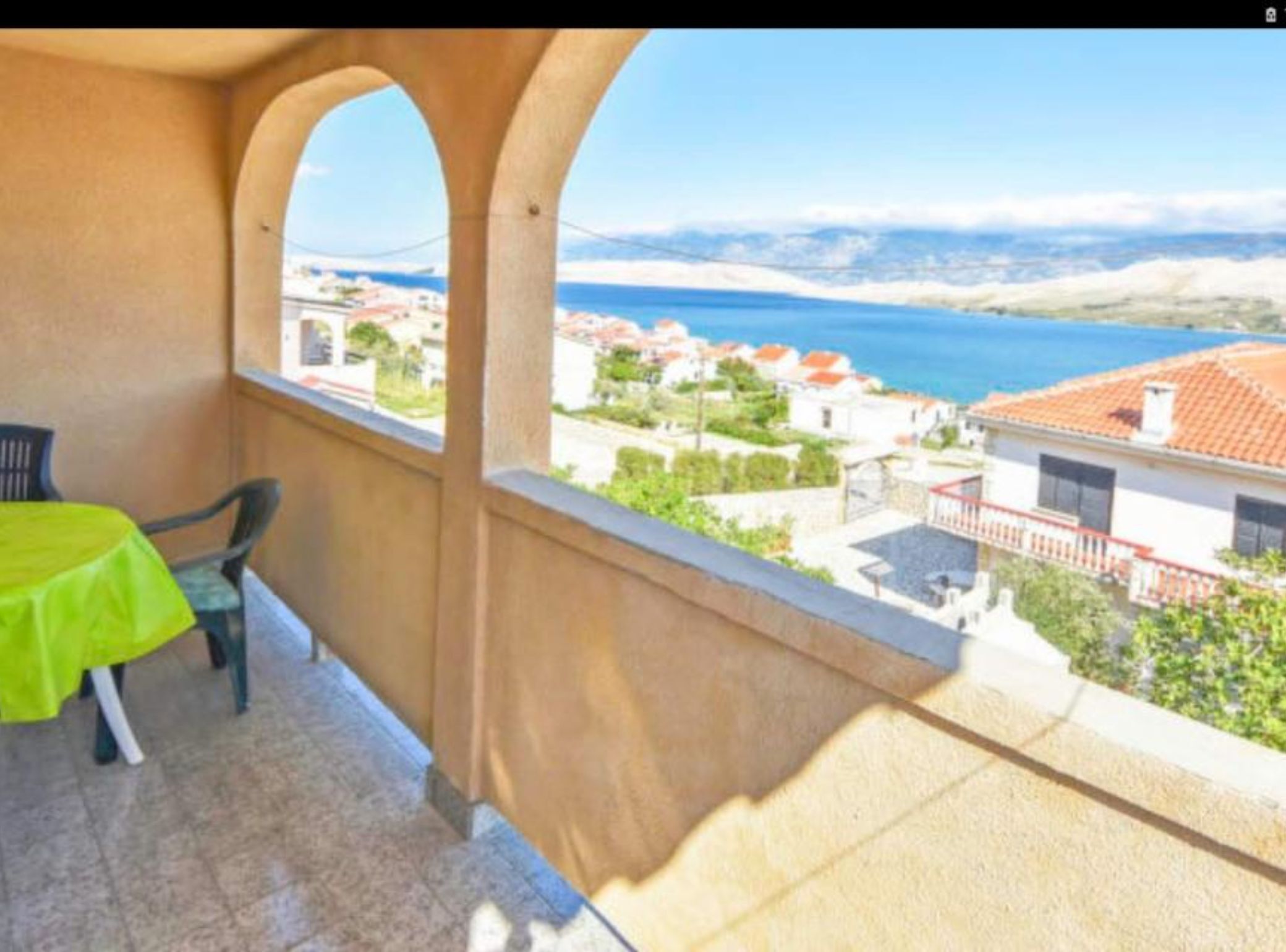 Apartment (One Bedroom Apartment - MIddle) | Terrace/patio