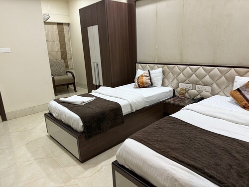 Hotel Vijay Residency