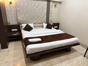 Chambre Standard double ou avec lits jumeaux