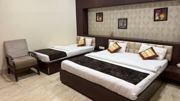 غرفة كلاسيكية مزدوجة أو بسريرين منفصلين