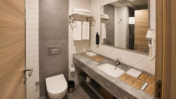 Comfort Twin Room | Bathroom | Shower, hair dryer, towels, soap