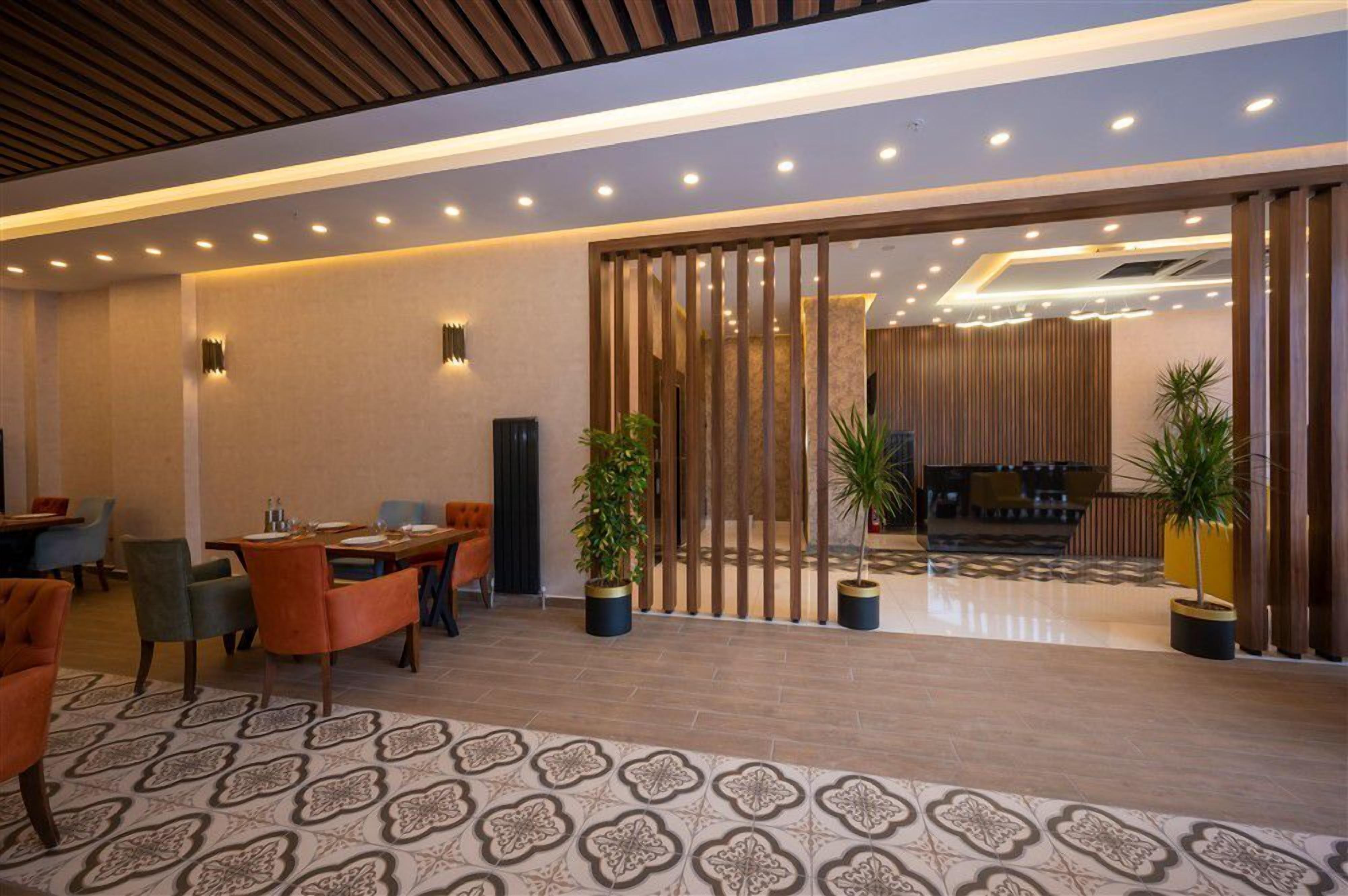 Daily buffet breakfast (EUR 15 per person)