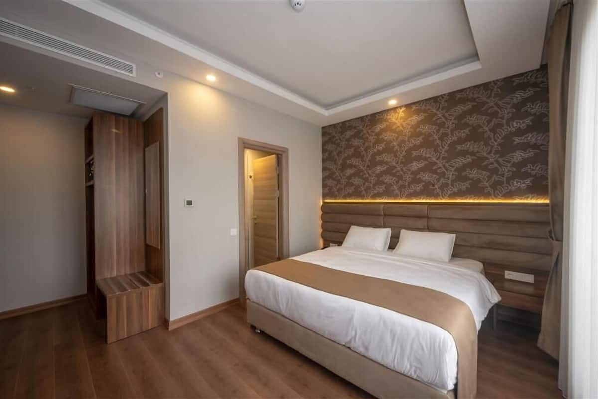 豪華客房 | 手提電腦工作空間、免費 Wi-Fi