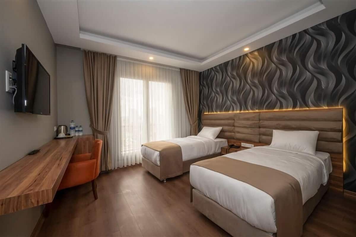 舒適雙床房 | 手提電腦工作空間、免費 Wi-Fi