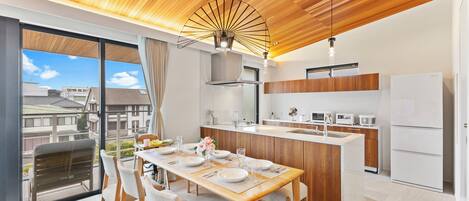 Lägenhet Deluxe - balkong - viss havsutsikt | Eget kök