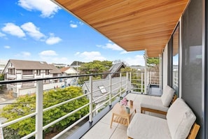 Leilighet – deluxe, balkong, delvis havutsikt | Overnattingsstedets uteområder