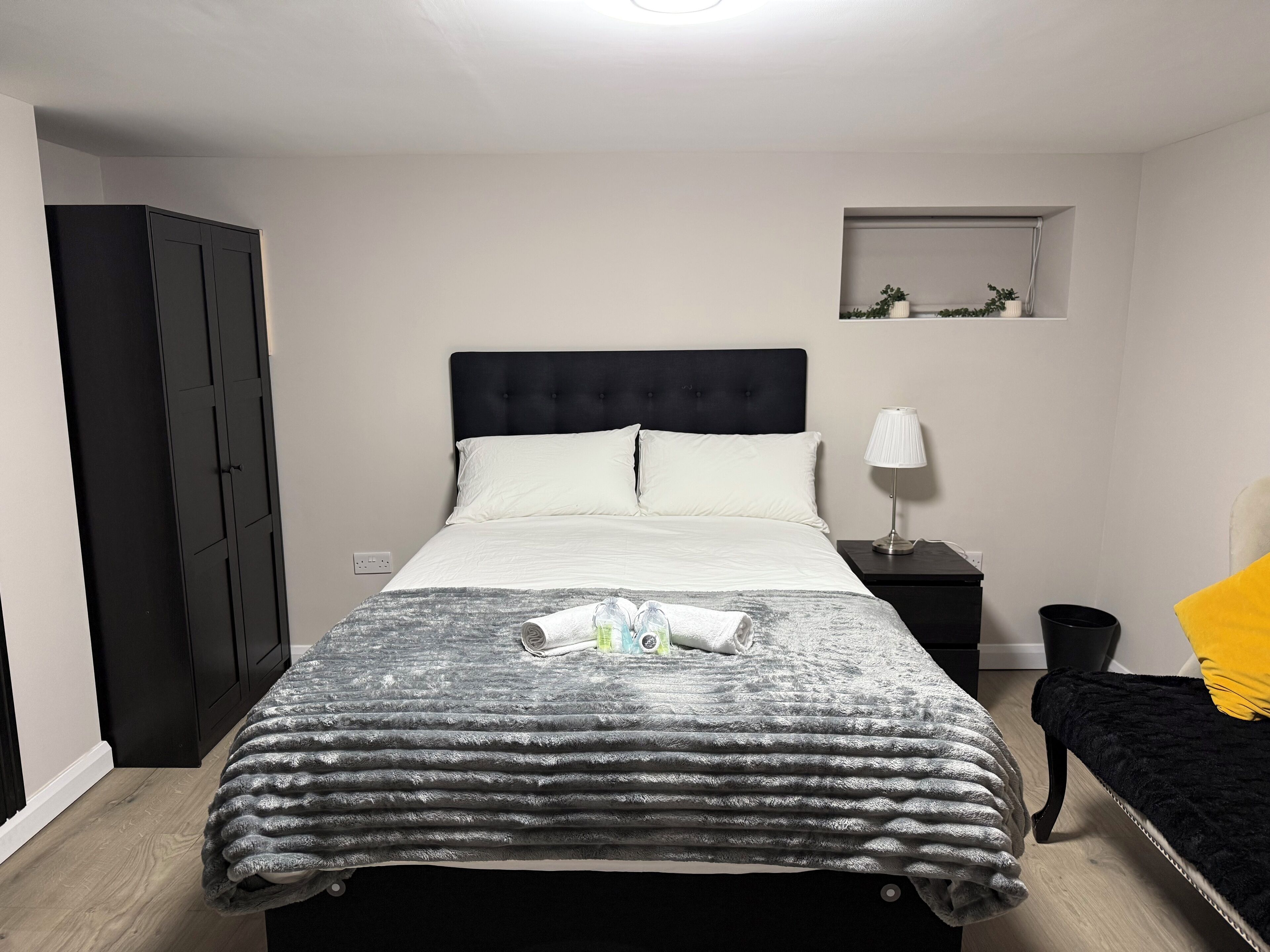 1 bedroom, iron/ironing board, WiFi