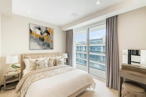 2 bedrooms, WiFi, bed sheets - Luxury Tower Bridge View Sleep 6 (London)