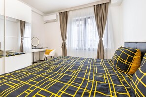 2 habitaciones, tabla de planchar con plancha, wifi y ropa de cama 