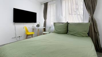 1 bedroom, WiFi, bed sheets