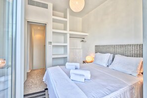4 chambres, fer et planche à repasser, Wi-Fi gratuit