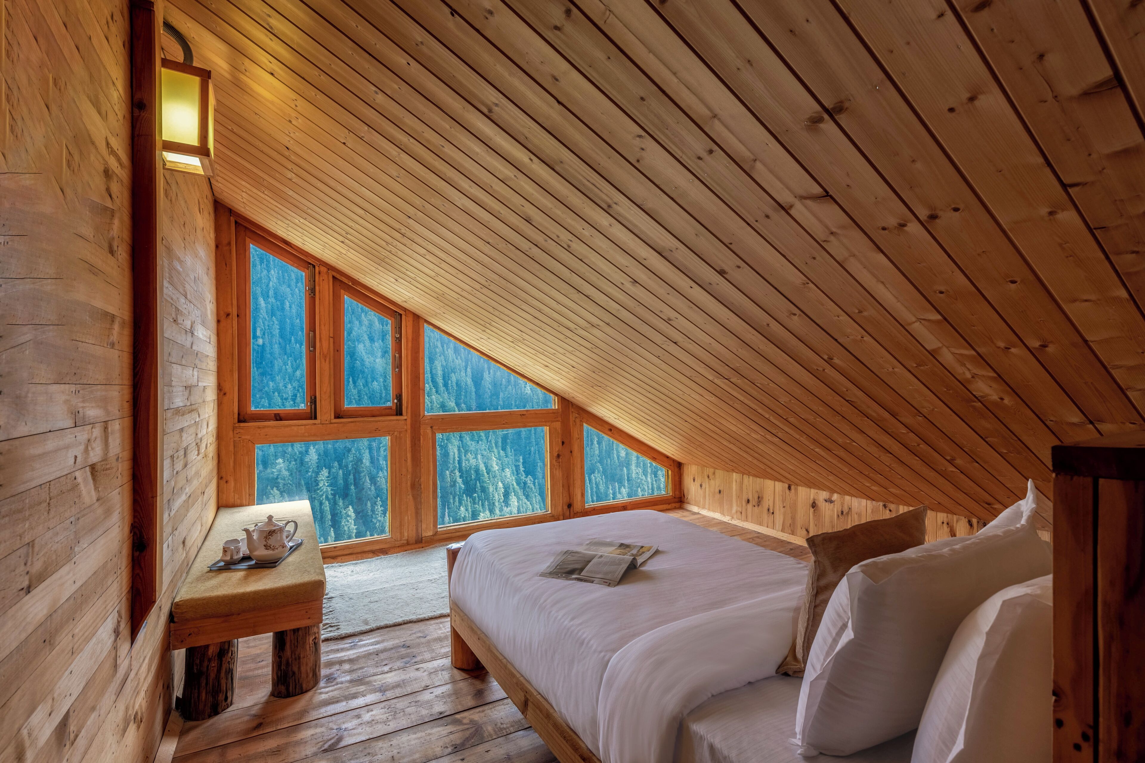 Classic Villa, Balcony, Mountain View | Iron/ironing board, free WiFi