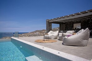 Pool - Villa Cornelia 2 with sea view - My Rental Homes (Mykonos)