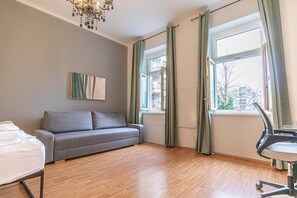 Basic Apartment | Living area - Cozy Apartment with Prater Access (Vienna)