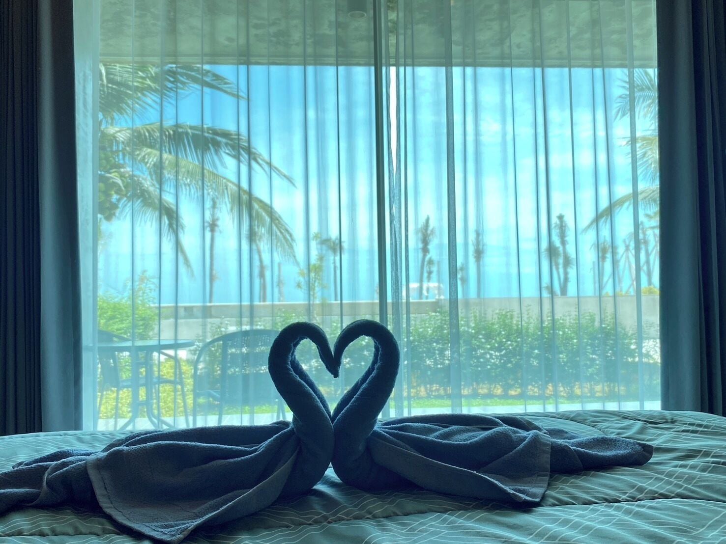 Deluxe Villa Sea View | Desk, WiFi (free), individually furnished, bed sheets