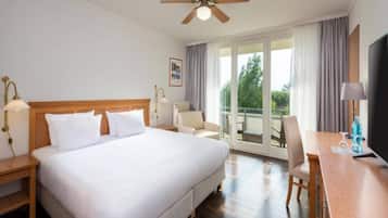 Apartment | 1 bedroom, individually furnished, iron/ironing board, bed sheets