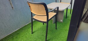 Terrace/patio - Hotel Nest Plaza (Ahmedabad)